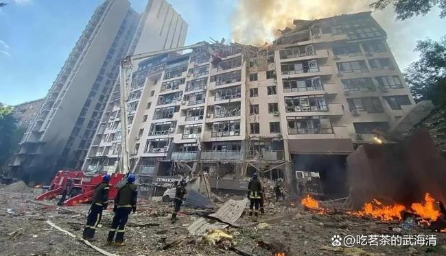 俄罗斯595架无人机突袭基辅,4人死亡数十人受伤