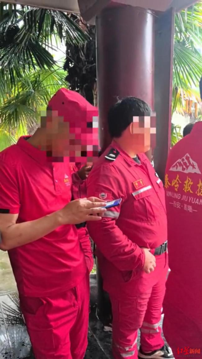 救援者称家属起诉理由是阻止她报警