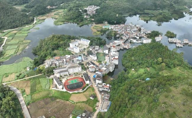 广西靖西内涝持续11天 局地积水未退