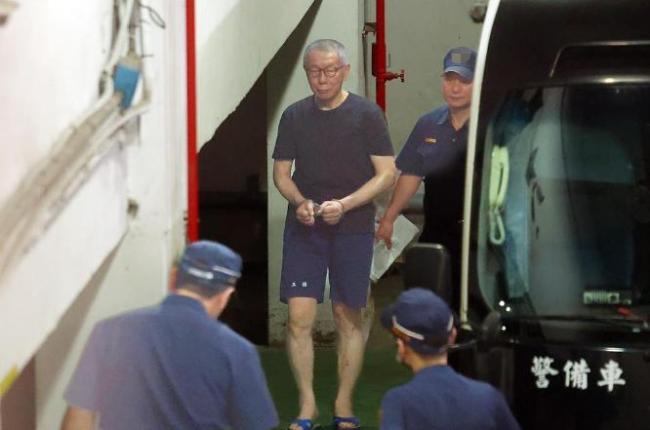 台北前副市长彭振声妻子坠楼身亡