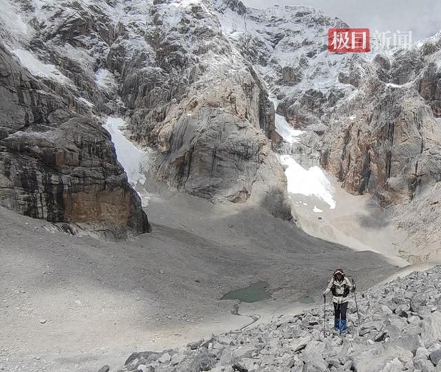 女子手机落新疆乱石堆3年后被送还