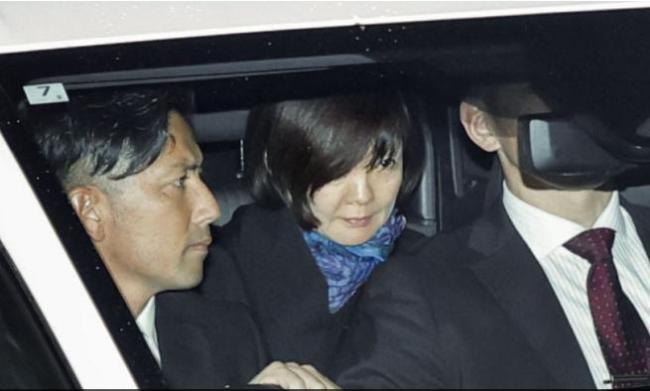 安倍昭惠出席安倍晋三遇刺案庭审