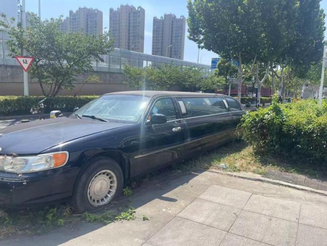 合肥最贵僵尸车被弃路边5年多