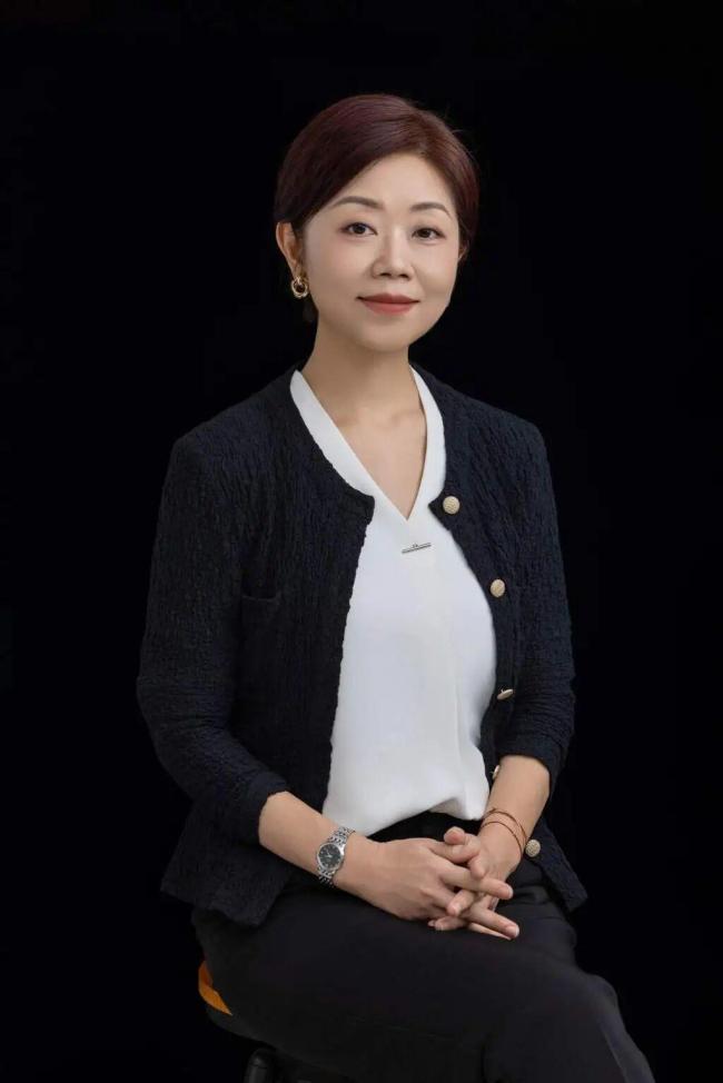 外交部新闻司副司长蒋小燕履新