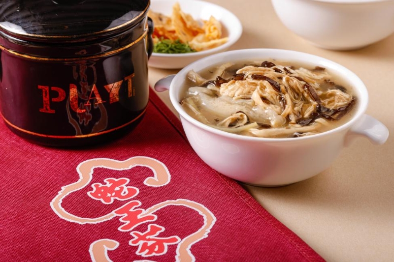 柏宁酒店自助餐 任食鲍鱼、雪蟹脚、点心