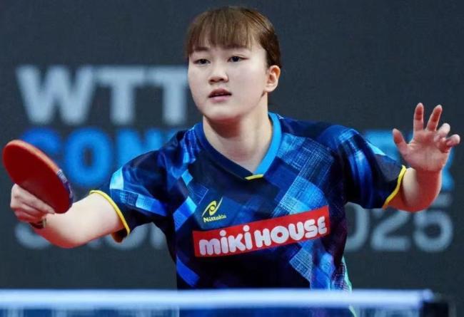 孙颖莎主动挑战