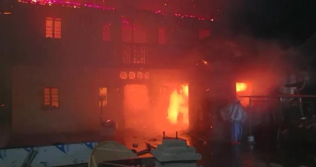 燃放烟花引燃自建房！毁掉一切的竟是最亲的人