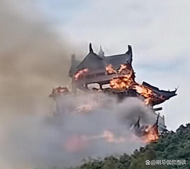 仿古建筑江苏永庆寺被烧成框架