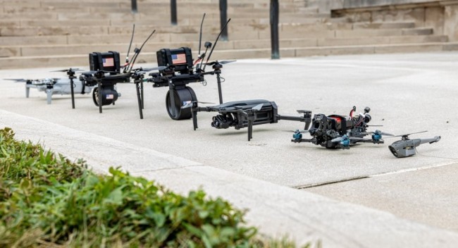 “进度缓慢”，美媒：五角大楼启动10亿美元新计划，采购数十万架单向攻击无人机