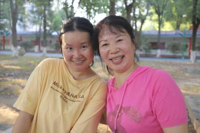 妈妈跳广场舞“唤醒”植物人女儿