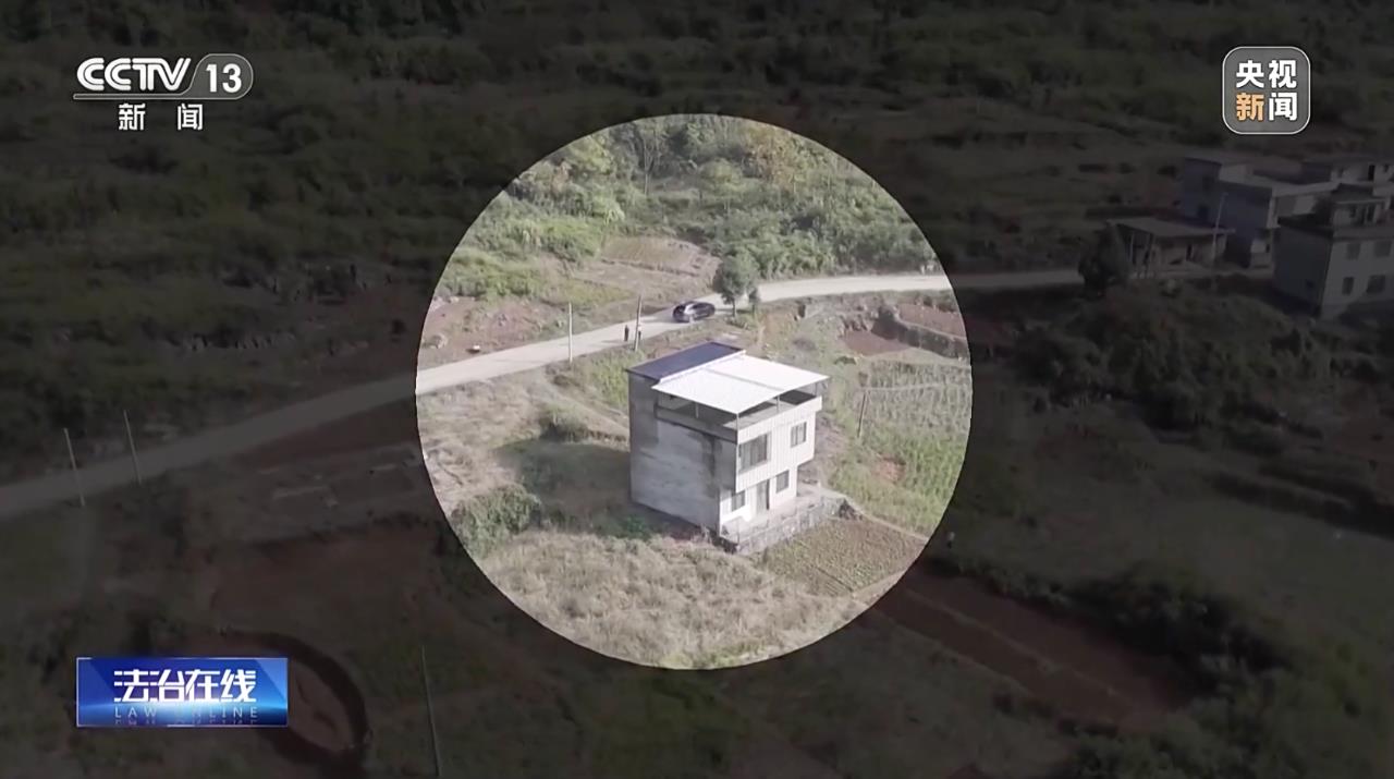 一团伙使用家用印钞机印假钞 均获刑十年