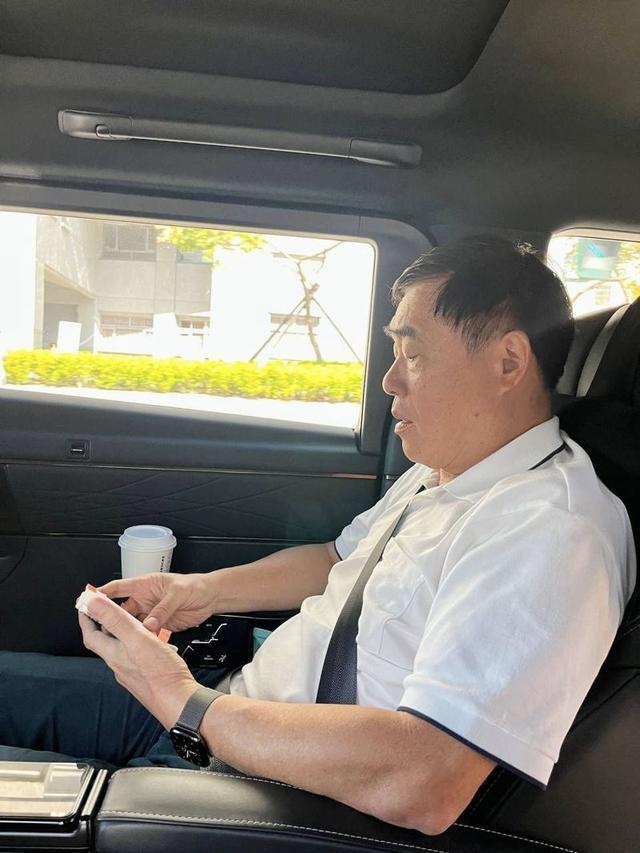 18名国民党民代呼吁停止党主席辩论