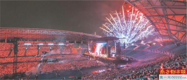 谢霆锋广州演唱会。南都记者 邹卫 摄