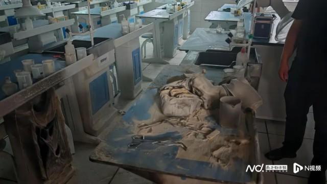 实验课酒精外洒六名学生受伤