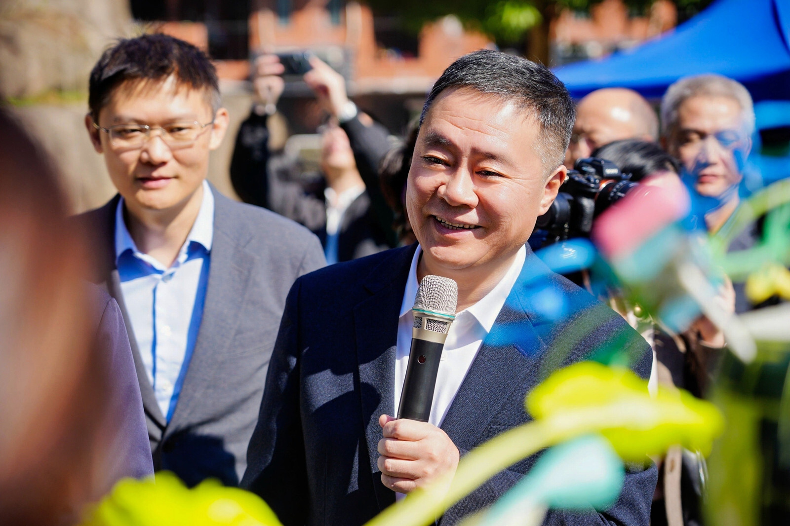 （珠海市技师学院党委书记、校长黄国军）