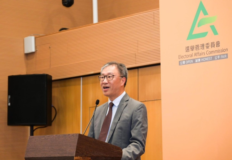 选管会主席陆启康简介临时建议内容。 政制局fb