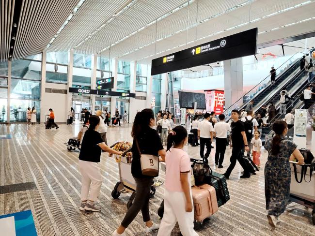 天府机场启用A3级毫米波门