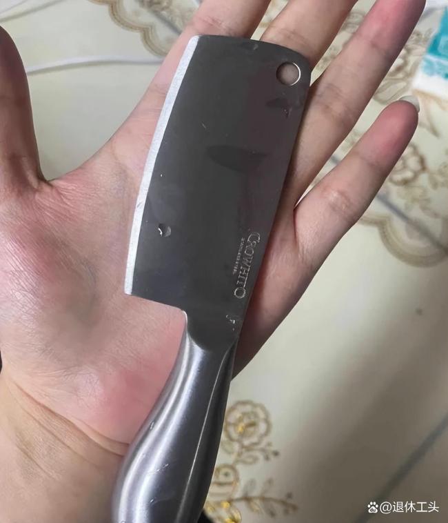 建议不要在网上买太便宜的水果