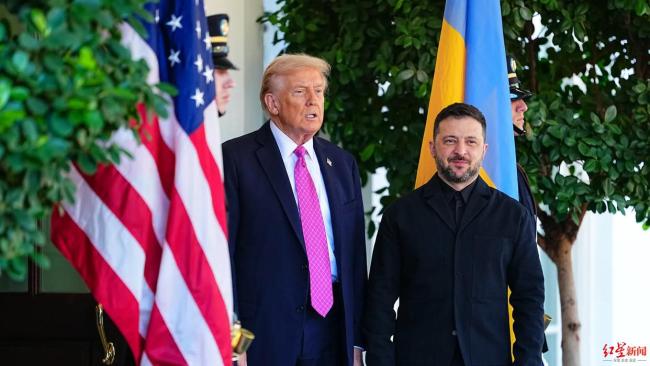 特朗普邀著名盲人男高音白宫展歌喉