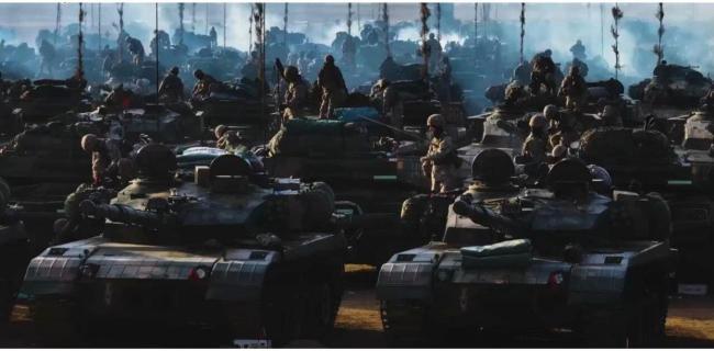 机器狗开路 实兵对抗演练画面公布