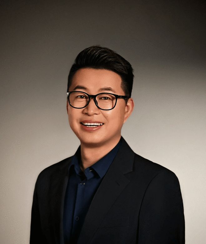 荣耀前CMO姜海荣加入深蓝汽车任CEO 邓承浩任董事长