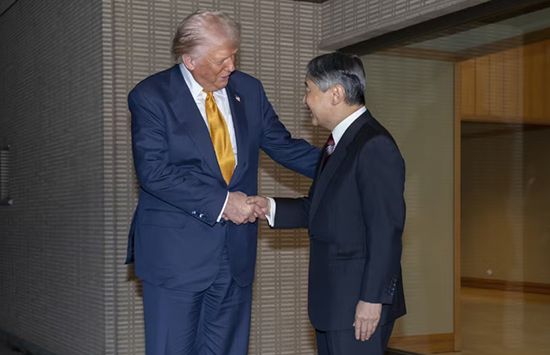 还不死心！“都怪特朗普搞破坏，给了中国机会”