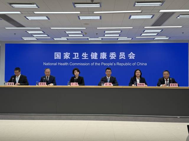 国家卫健委新闻发布会现场。 南方+ 段江含 拍摄