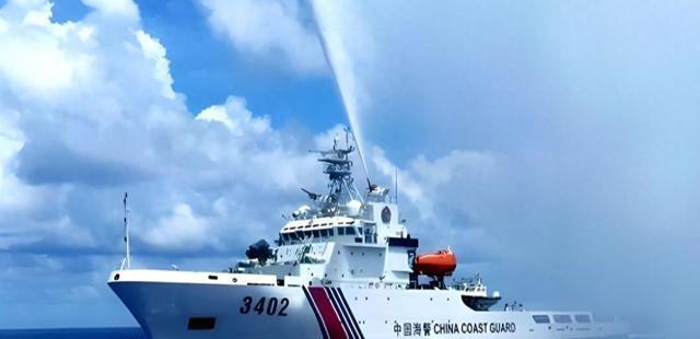 记者:中方黄岩岛反制菲不留情面