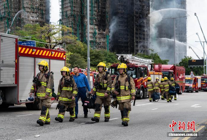 香江观澜：八方聚力援香江 同心守望渡难关