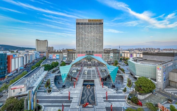 中国经济样本观察·县域样本篇|72小时定制羽绒服可交付！这座江苏小城如何引领国际时尚