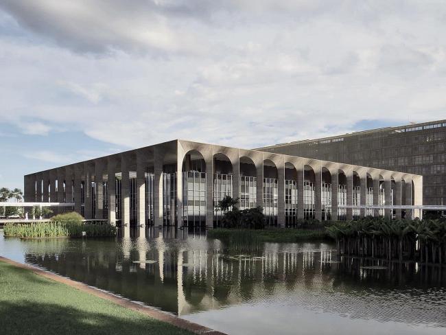 巴西政府：美方行为是干涉巴西内政