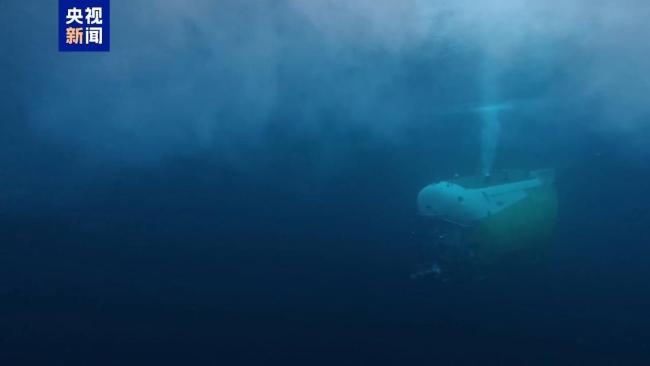 “奋斗者”号载人潜水器带着北极深海故事回来啦！