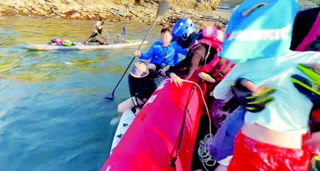 大连救援队一下午救回27人