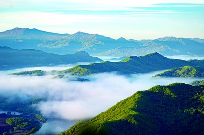 让天蓝地绿水清深入人心——生态环境立法开启环境法治新篇章 让天蓝地绿水清深入人心——生态环境立法开启环境法治新篇章