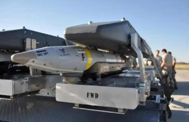 以称空袭黎南部真主党目标