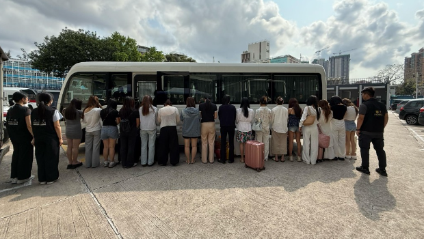 元朗跨部门扫黄，拘32内地女，涉嫌“违反逗留条件”