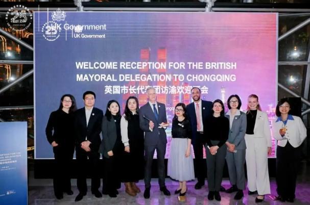 最大规模代表团访华 BBC读出玄机