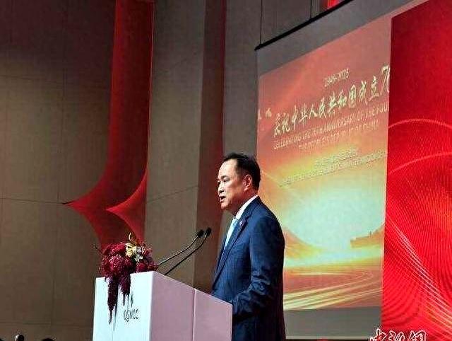 泰国总理:看到中国人很亲切