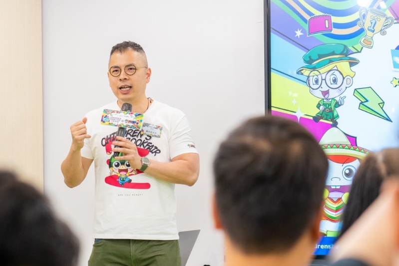 卢英杰 卢英杰