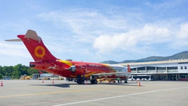 C909飞机开启越南商业运营