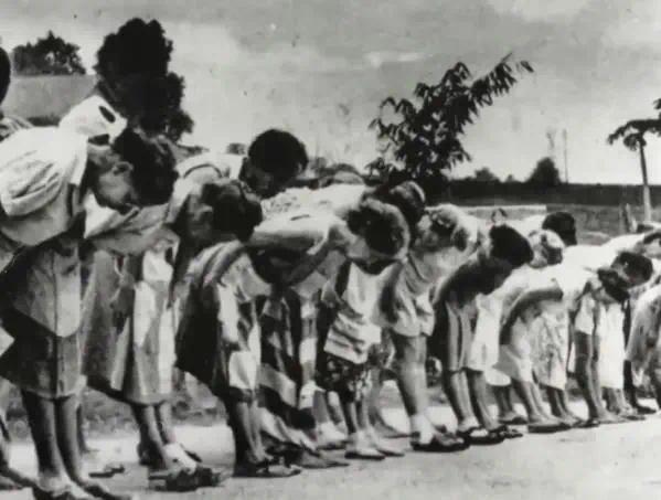 日本记者欲揭露集中营黑幕，被谋杀！