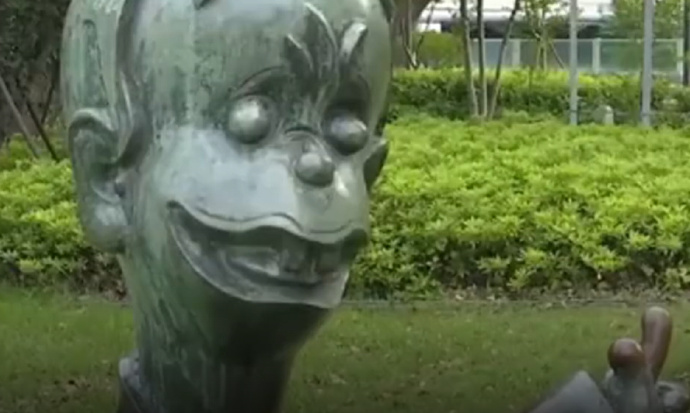 雕像