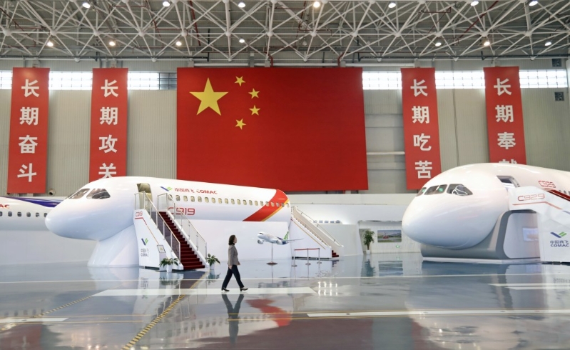 C919、C929展示在中国商飞上海飞机设计研究院。 新华社 C919、C929展示在中国商飞上海飞机设计研究院。 新华社