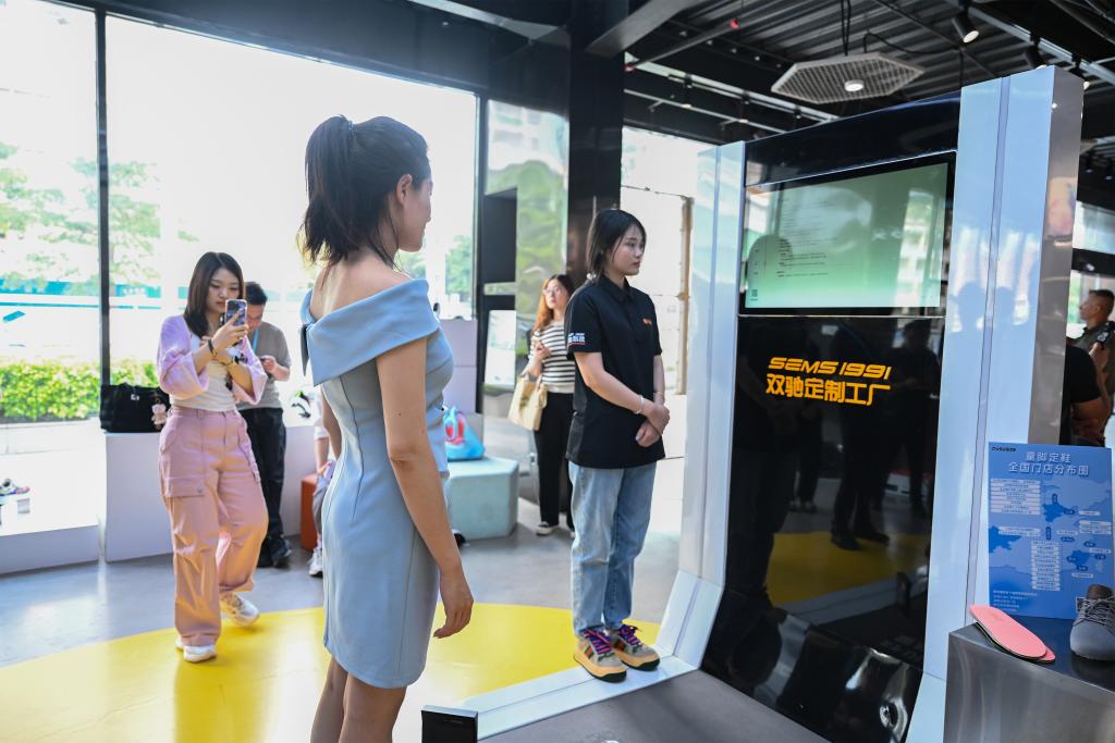 活力中国调研行丨向智向新!福建传统产业逐新潮