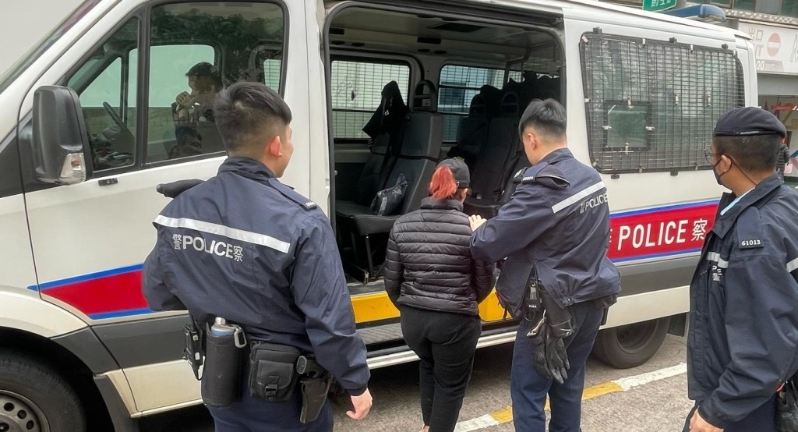 警方及入境处今日(3月17日)联合行动打击非法劳工。警方图片 警方及入境处今日(3月17日)联合行动打击非法劳工。警方图片