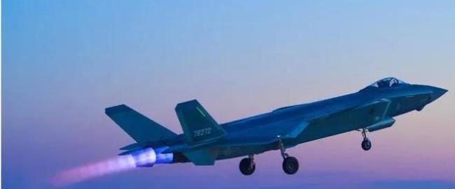 歼-20新型对面打击武器战力几何