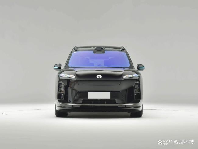蔚来第三代ES8小订破10万引热议
