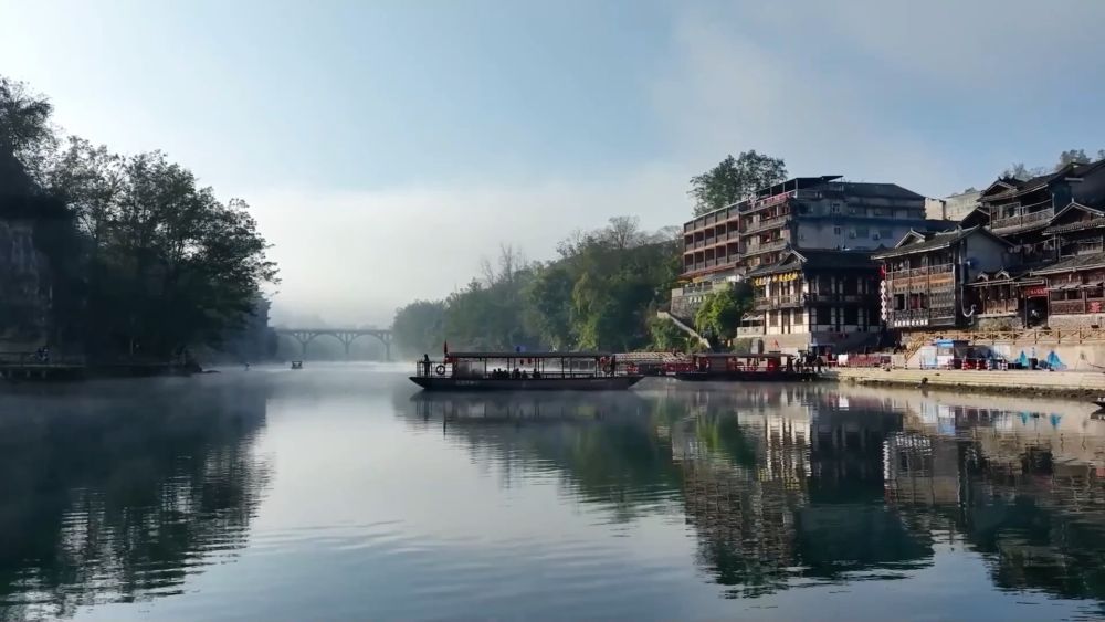 以民生为本 构筑幸福生活根基