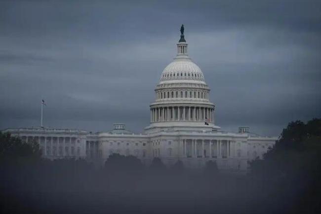 美政府“停摆”时长破纪录