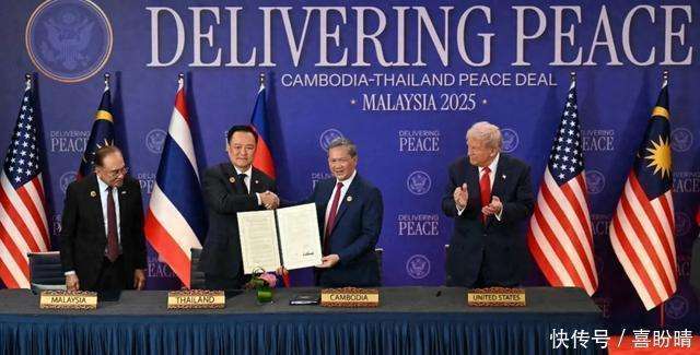 柬方称泰军出动军舰和坦克持续炮击